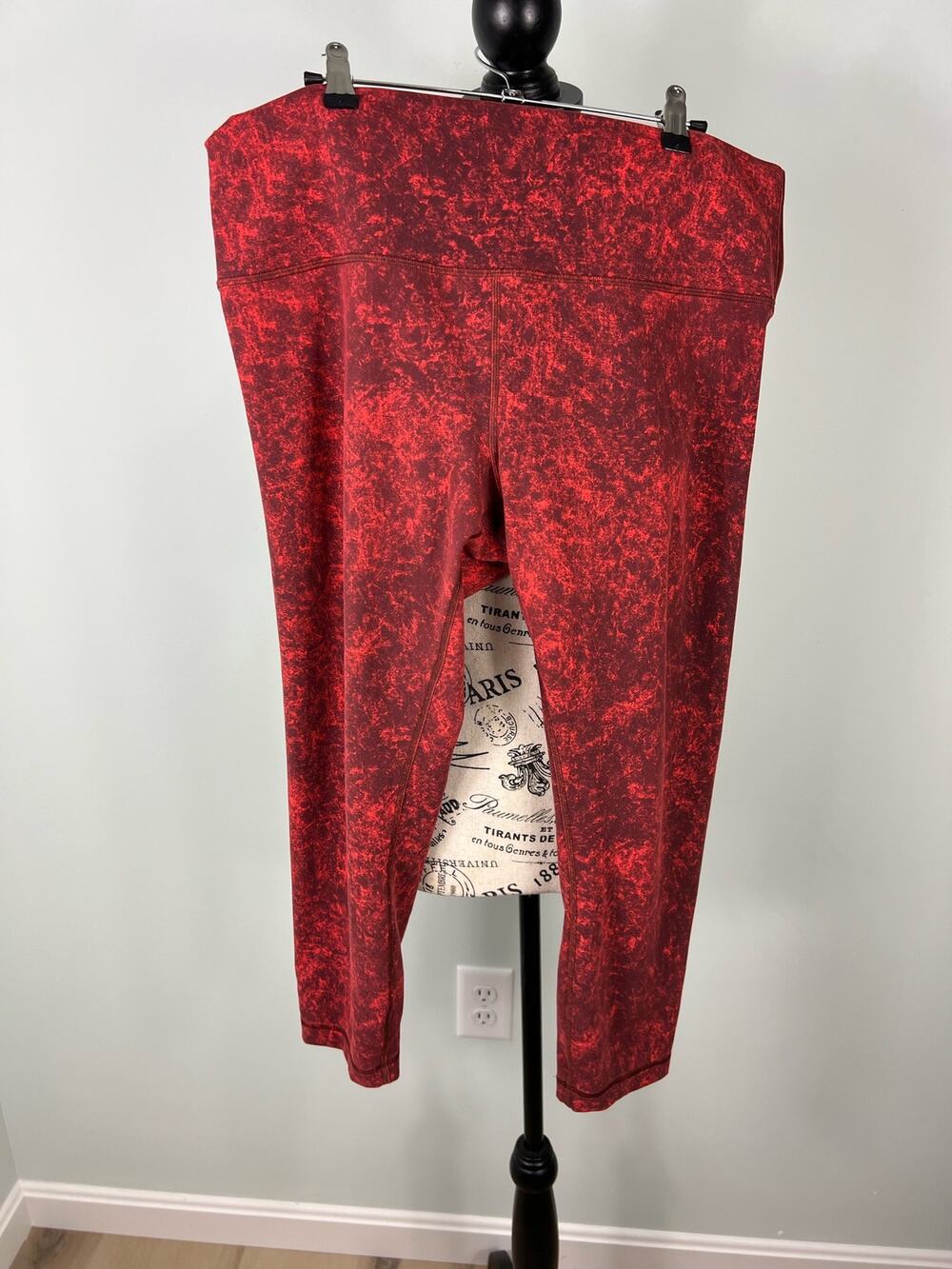 Lululemon Plus Size Orange and Black high waisted Leggings